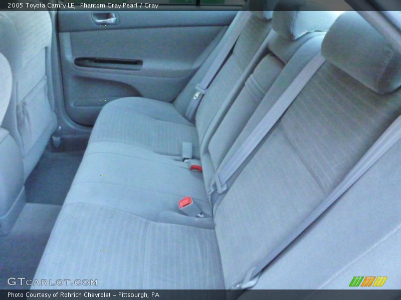 Phantom Gray Pearl / Gray 2005 Toyota Camry LE