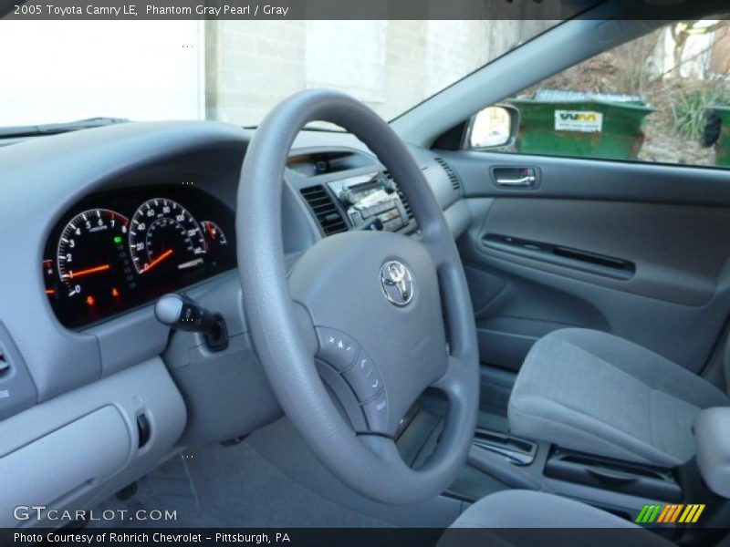Phantom Gray Pearl / Gray 2005 Toyota Camry LE