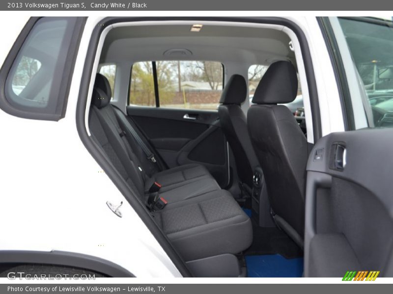 Candy White / Black 2013 Volkswagen Tiguan S