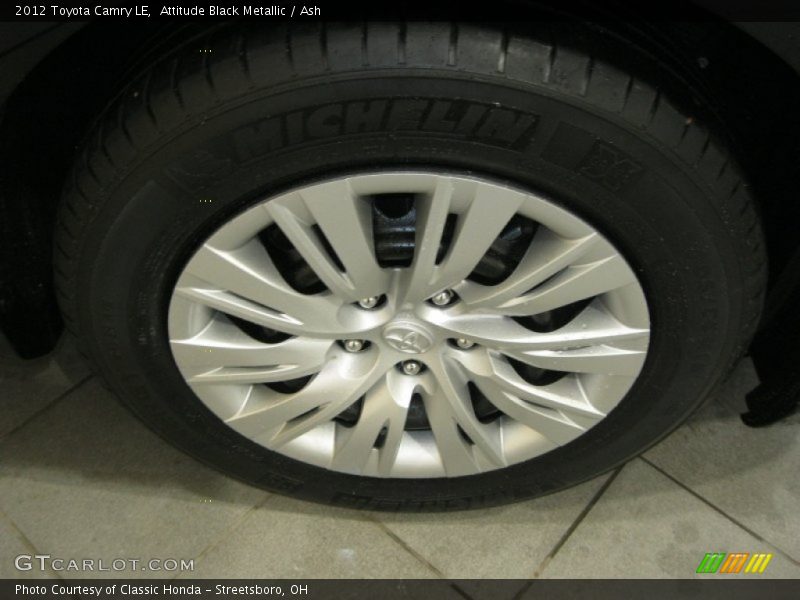 Attitude Black Metallic / Ash 2012 Toyota Camry LE