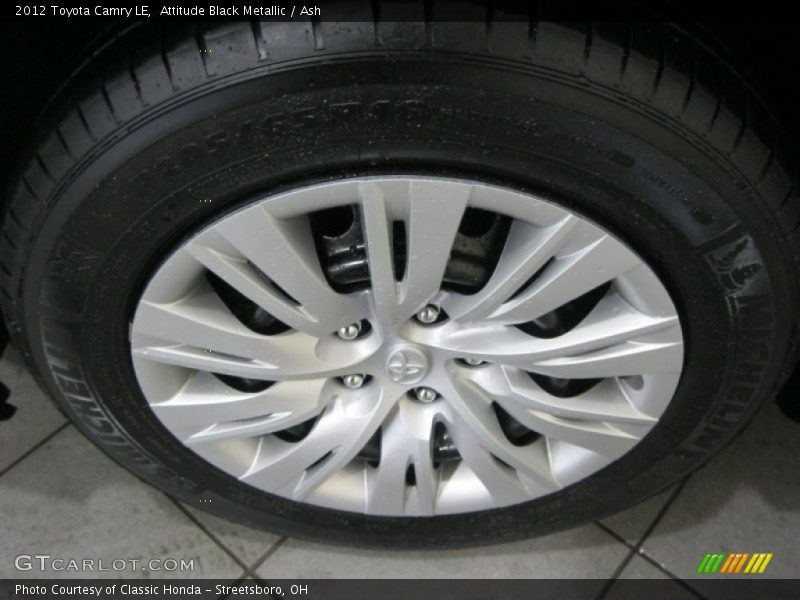 Attitude Black Metallic / Ash 2012 Toyota Camry LE