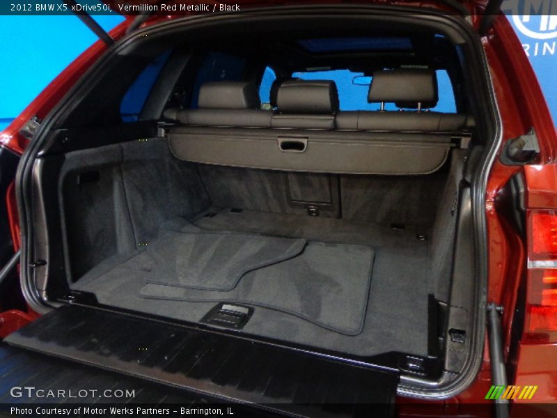  2012 X5 xDrive50i Trunk