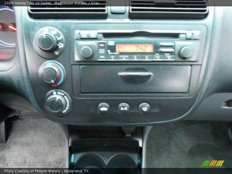 Magnesium Metallic / Gray 2004 Honda Civic LX Sedan