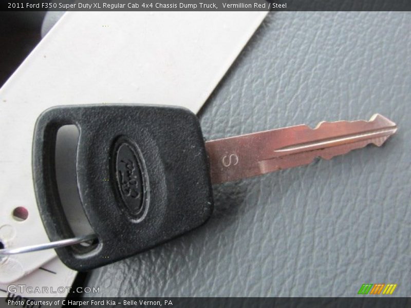 Keys of 2011 F350 Super Duty XL Regular Cab 4x4 Chassis Dump Truck