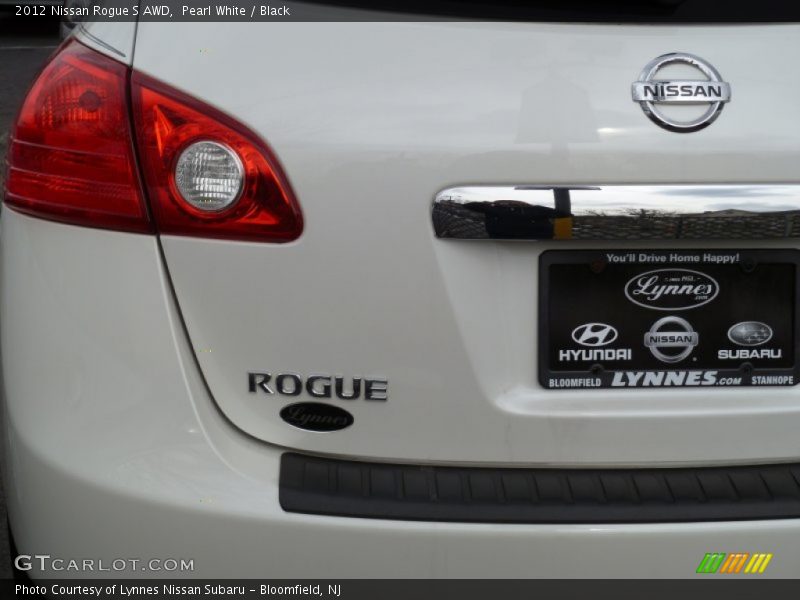Pearl White / Black 2012 Nissan Rogue S AWD