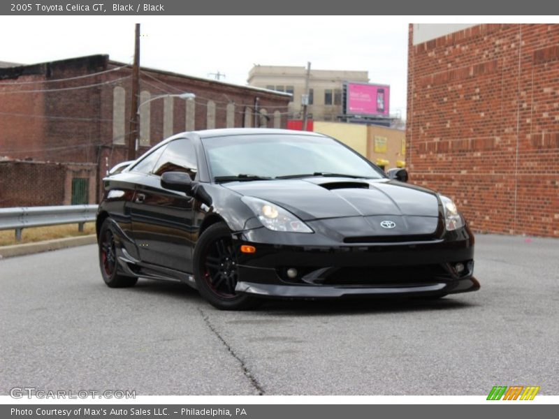 Front 3/4 View of 2005 Celica GT