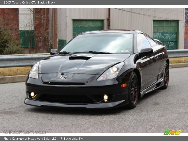 Front 3/4 View of 2005 Celica GT