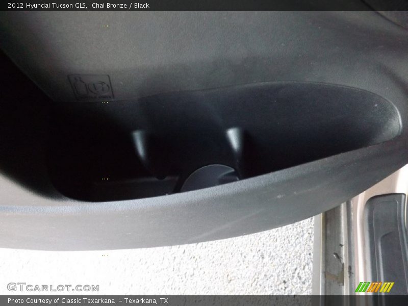 Chai Bronze / Black 2012 Hyundai Tucson GLS