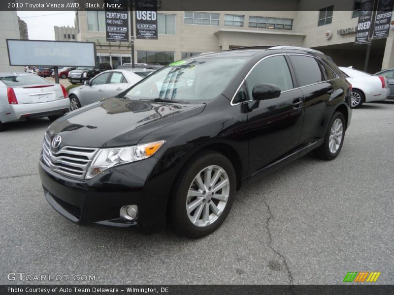 Black / Ivory 2010 Toyota Venza AWD