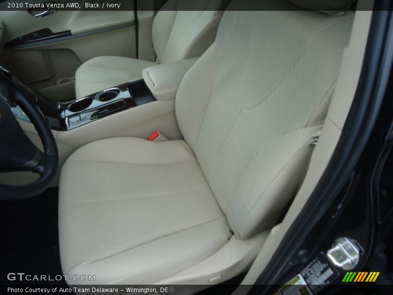 Black / Ivory 2010 Toyota Venza AWD