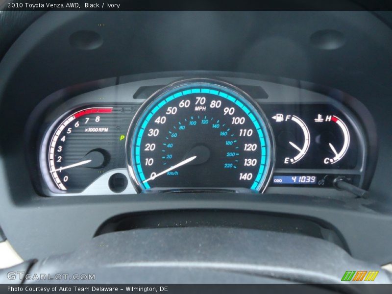 Black / Ivory 2010 Toyota Venza AWD