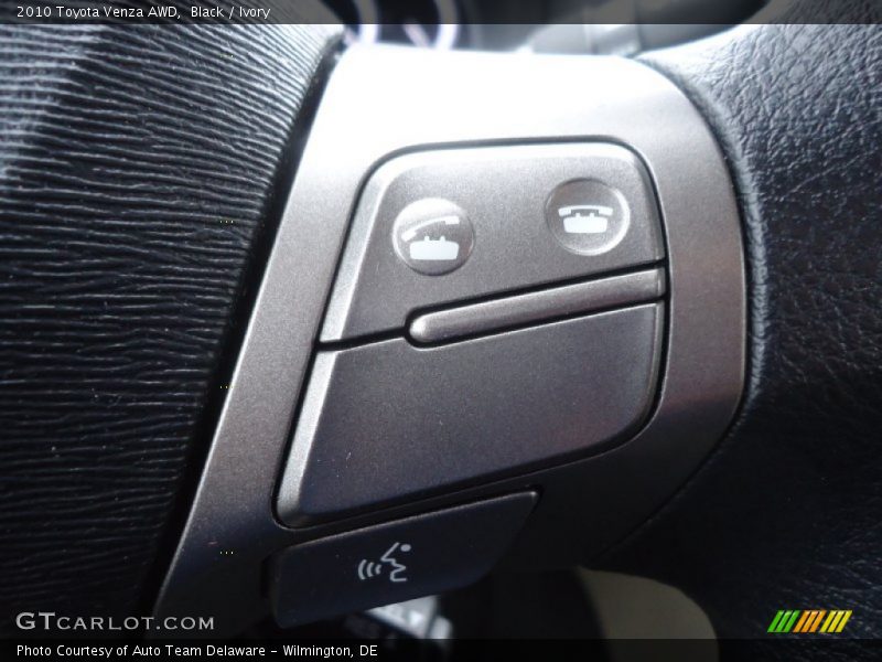 Black / Ivory 2010 Toyota Venza AWD