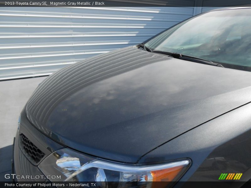 Magnetic Gray Metallic / Black 2013 Toyota Camry SE