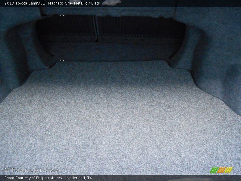 Magnetic Gray Metallic / Black 2013 Toyota Camry SE