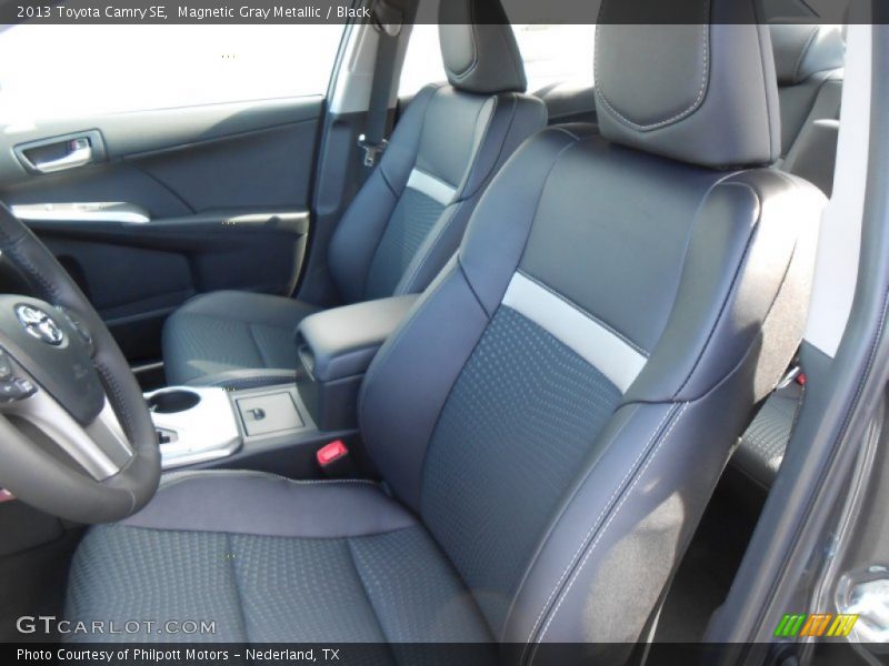 Magnetic Gray Metallic / Black 2013 Toyota Camry SE