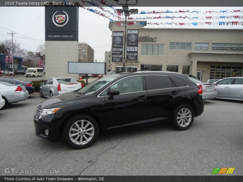 Black / Ivory 2010 Toyota Venza AWD