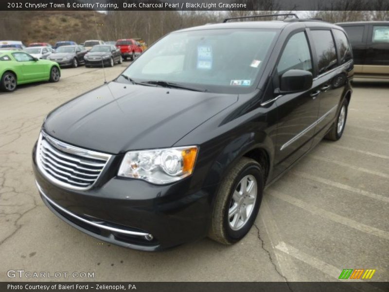 Front 3/4 View of 2012 Town & Country Touring