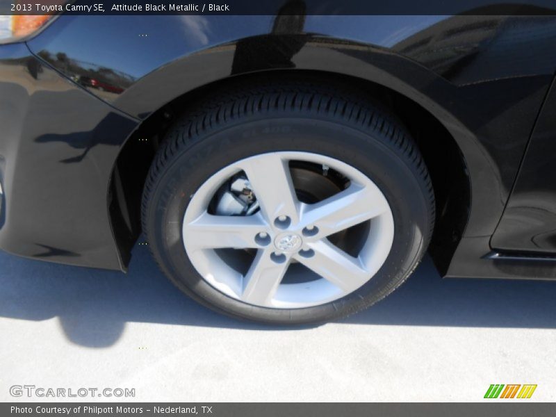 Attitude Black Metallic / Black 2013 Toyota Camry SE
