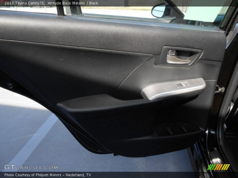 Attitude Black Metallic / Black 2013 Toyota Camry SE