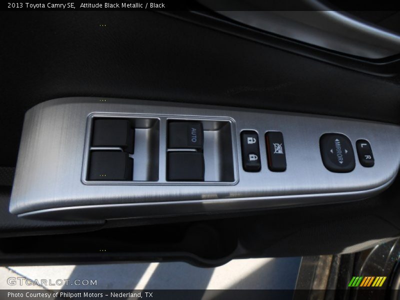 Attitude Black Metallic / Black 2013 Toyota Camry SE