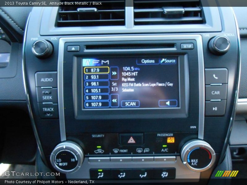 Attitude Black Metallic / Black 2013 Toyota Camry SE