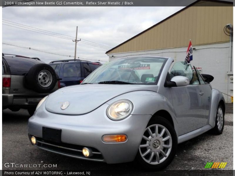 Front 3/4 View of 2004 New Beetle GLS Convertible