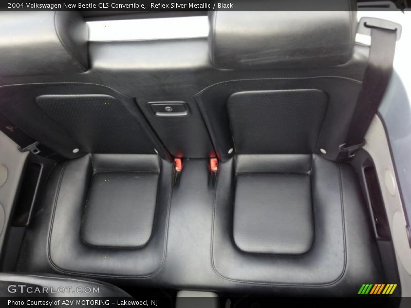 Reflex Silver Metallic / Black 2004 Volkswagen New Beetle GLS Convertible