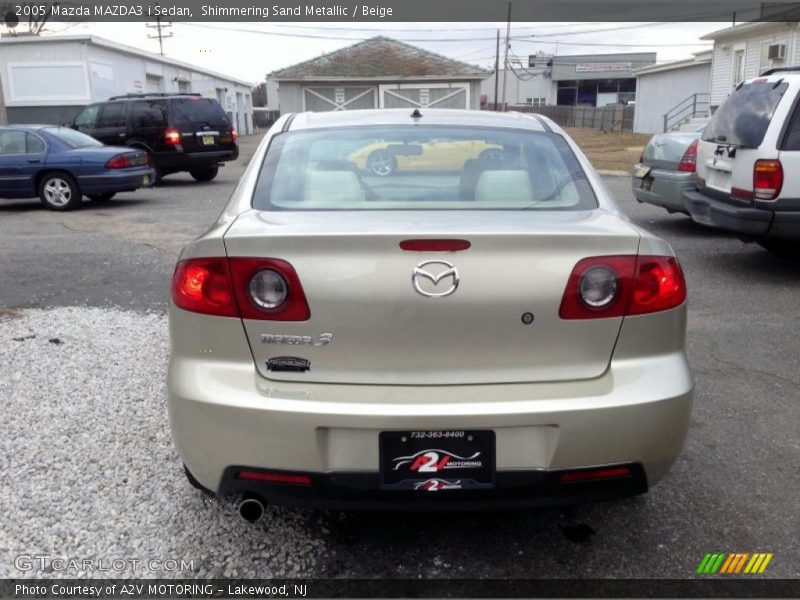 Shimmering Sand Metallic / Beige 2005 Mazda MAZDA3 i Sedan