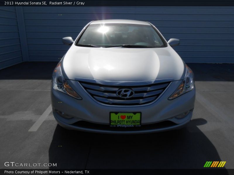Radiant Silver / Gray 2013 Hyundai Sonata SE