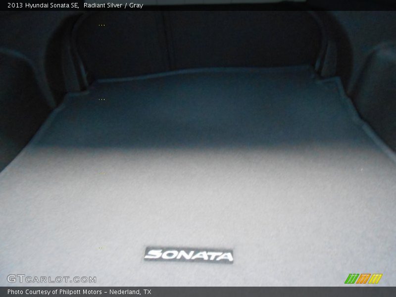 Radiant Silver / Gray 2013 Hyundai Sonata SE