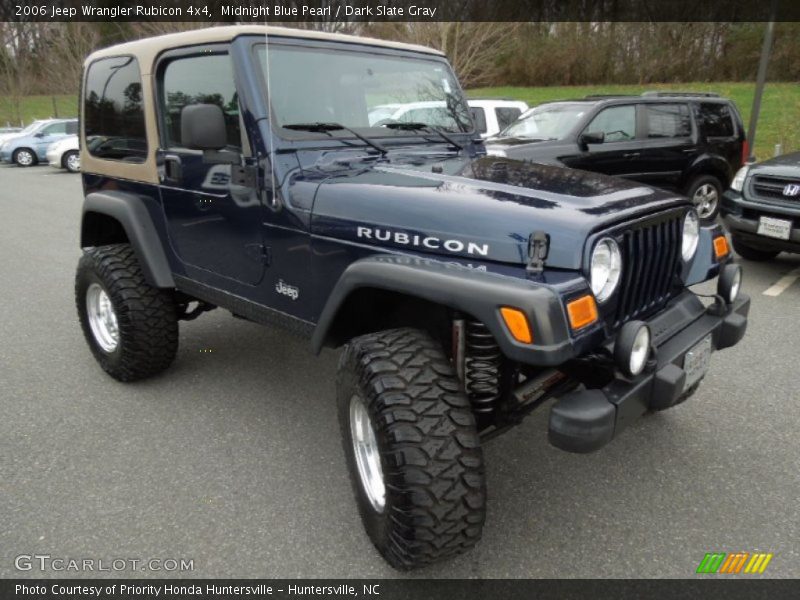 Front 3/4 View of 2006 Wrangler Rubicon 4x4