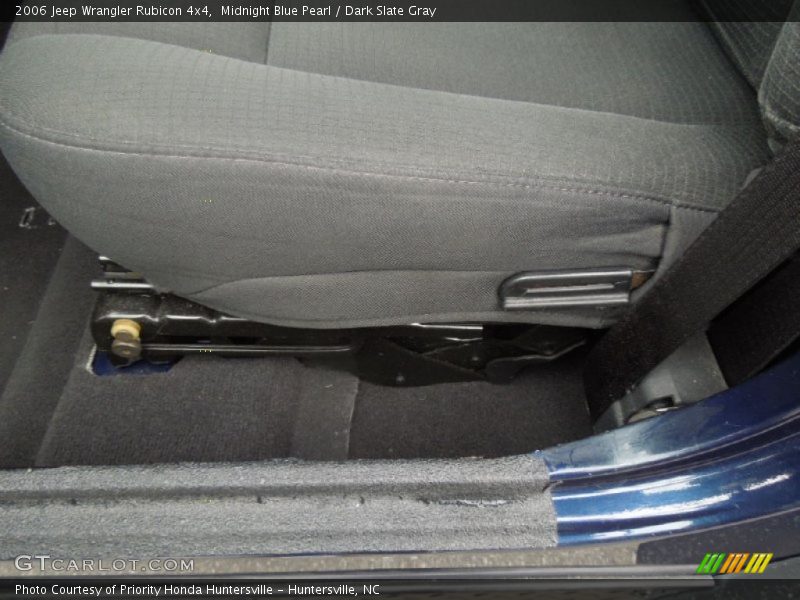 Midnight Blue Pearl / Dark Slate Gray 2006 Jeep Wrangler Rubicon 4x4