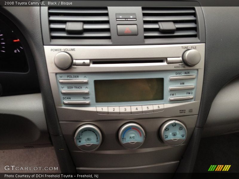 Controls of 2008 Camry LE