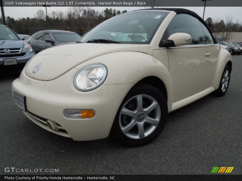 Harvest Moon Beige / Black 2005 Volkswagen New Beetle GLS 1.8T Convertible