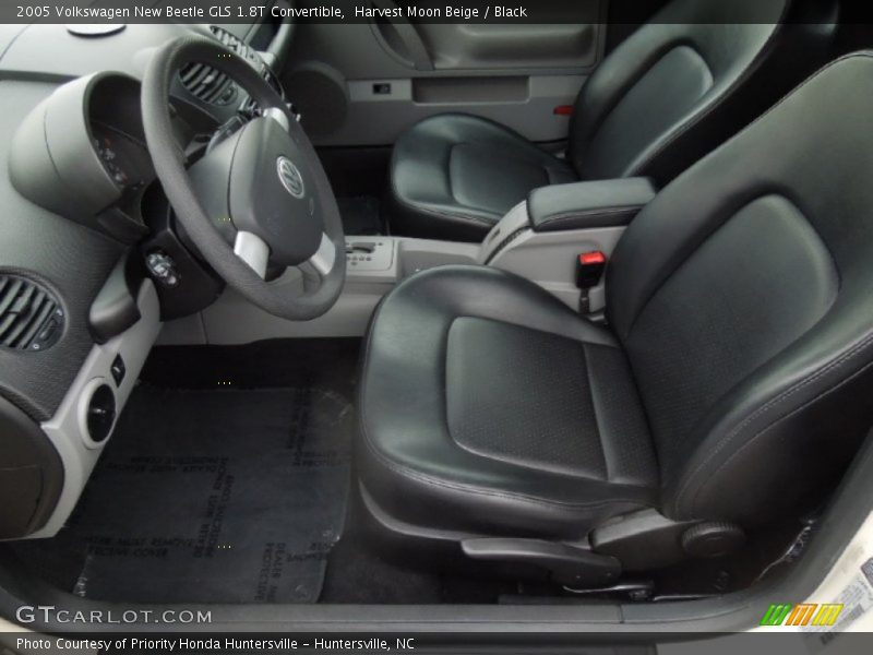 Harvest Moon Beige / Black 2005 Volkswagen New Beetle GLS 1.8T Convertible