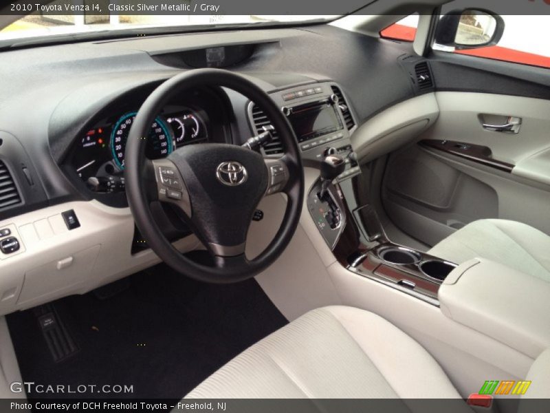 Classic Silver Metallic / Gray 2010 Toyota Venza I4