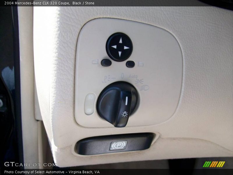 Black / Stone 2004 Mercedes-Benz CLK 320 Coupe