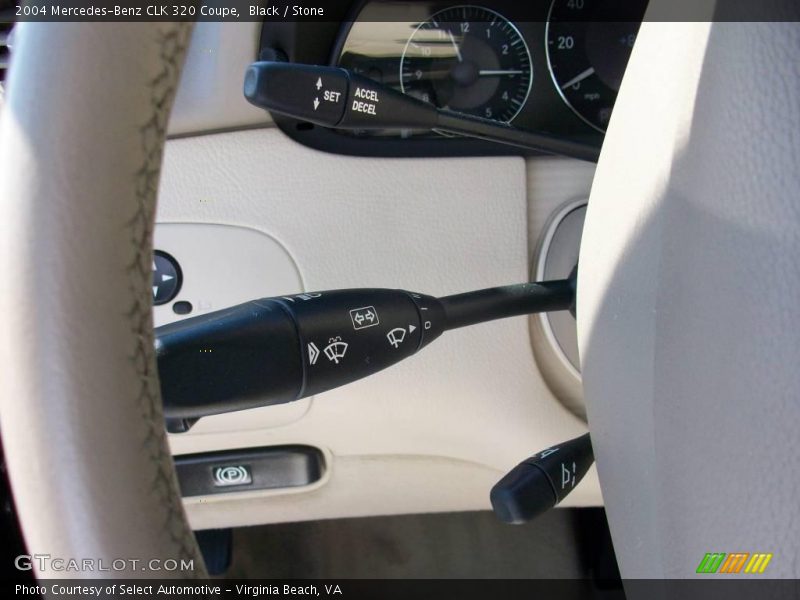 Black / Stone 2004 Mercedes-Benz CLK 320 Coupe