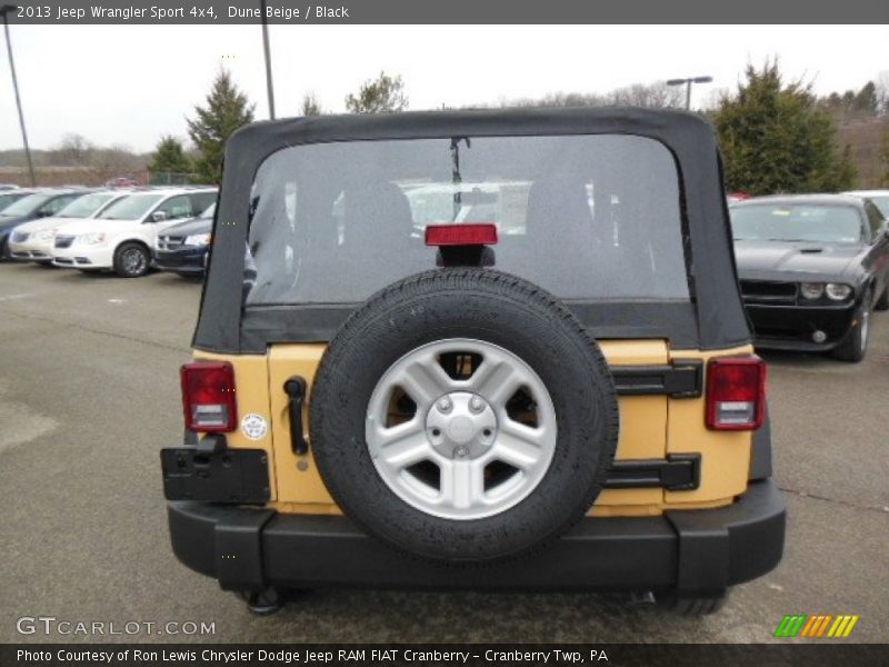 Dune Beige / Black 2013 Jeep Wrangler Sport 4x4