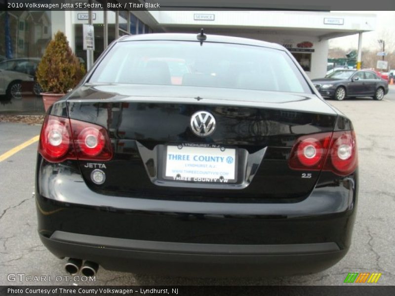 Black / Titan Black 2010 Volkswagen Jetta SE Sedan