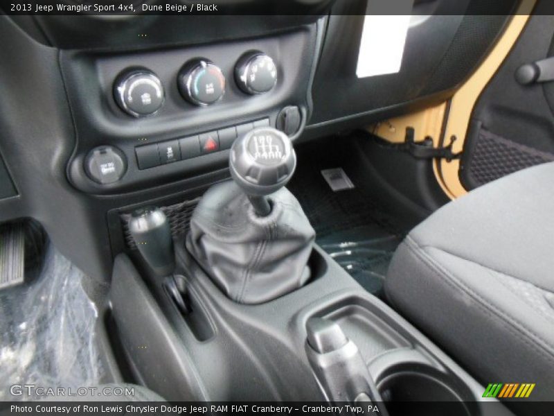 Dune Beige / Black 2013 Jeep Wrangler Sport 4x4