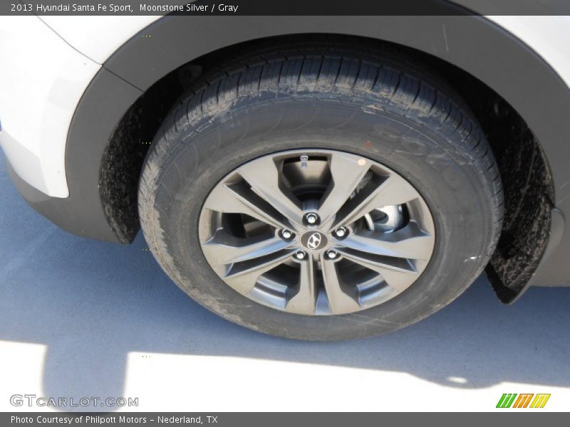 Moonstone Silver / Gray 2013 Hyundai Santa Fe Sport