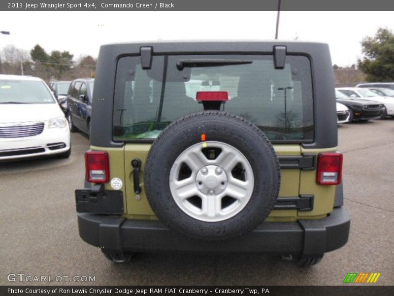 Commando Green / Black 2013 Jeep Wrangler Sport 4x4