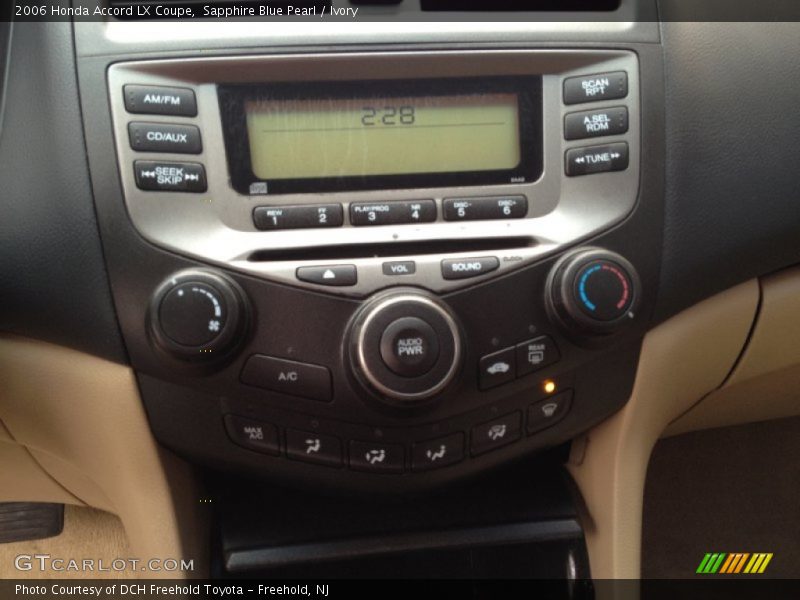 Controls of 2006 Accord LX Coupe
