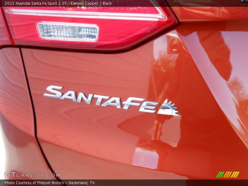  2013 Santa Fe Sport 2.0T Logo