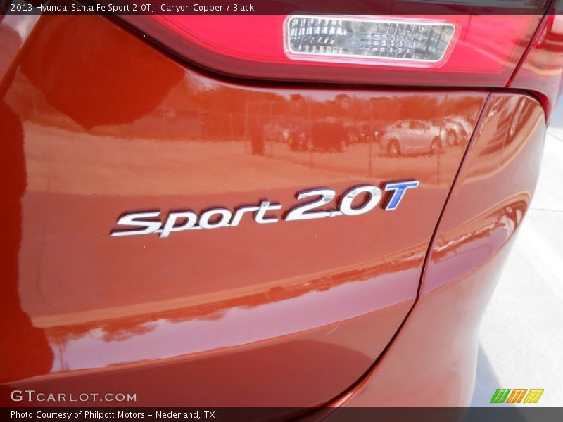  2013 Santa Fe Sport 2.0T Logo