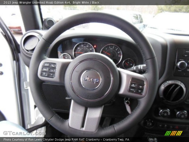 Bright White / Black 2013 Jeep Wrangler Unlimited Moab Edition 4x4