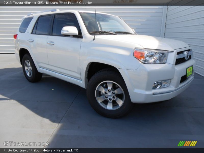 Blizzard White Pearl / Graphite 2013 Toyota 4Runner SR5