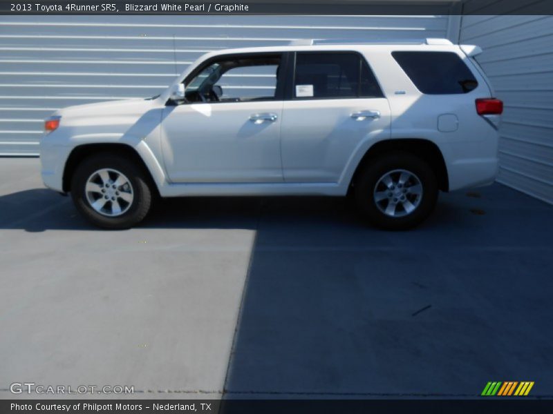 Blizzard White Pearl / Graphite 2013 Toyota 4Runner SR5