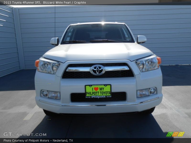 Blizzard White Pearl / Graphite 2013 Toyota 4Runner SR5